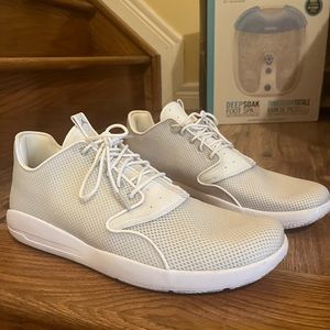 Jordan Eclipse White